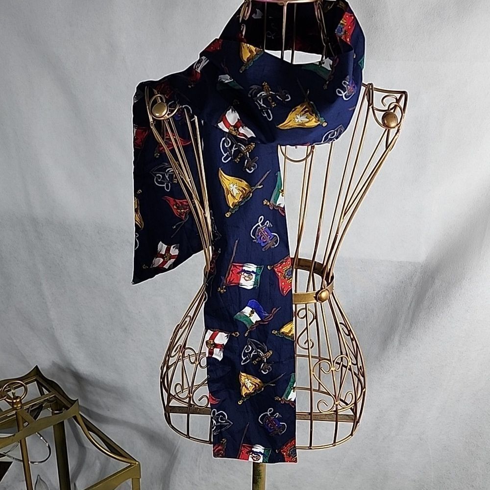 Chic Cannes Bordeaux Normandie Vintage Nautical Flags Scarf